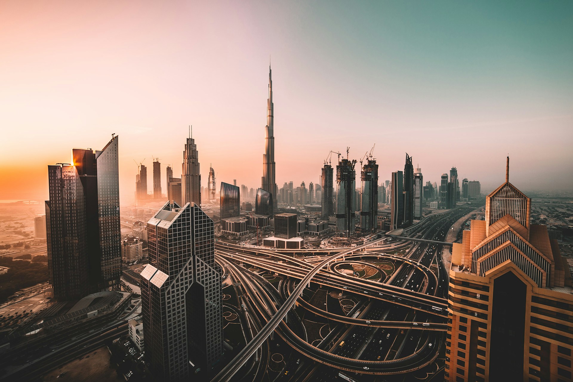 fixer dubai